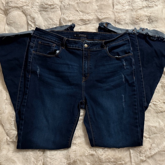 Lucky & Blessed Dark Blue Flare with Raw Hem Jeans, Size 18 - Picture 9 of 10